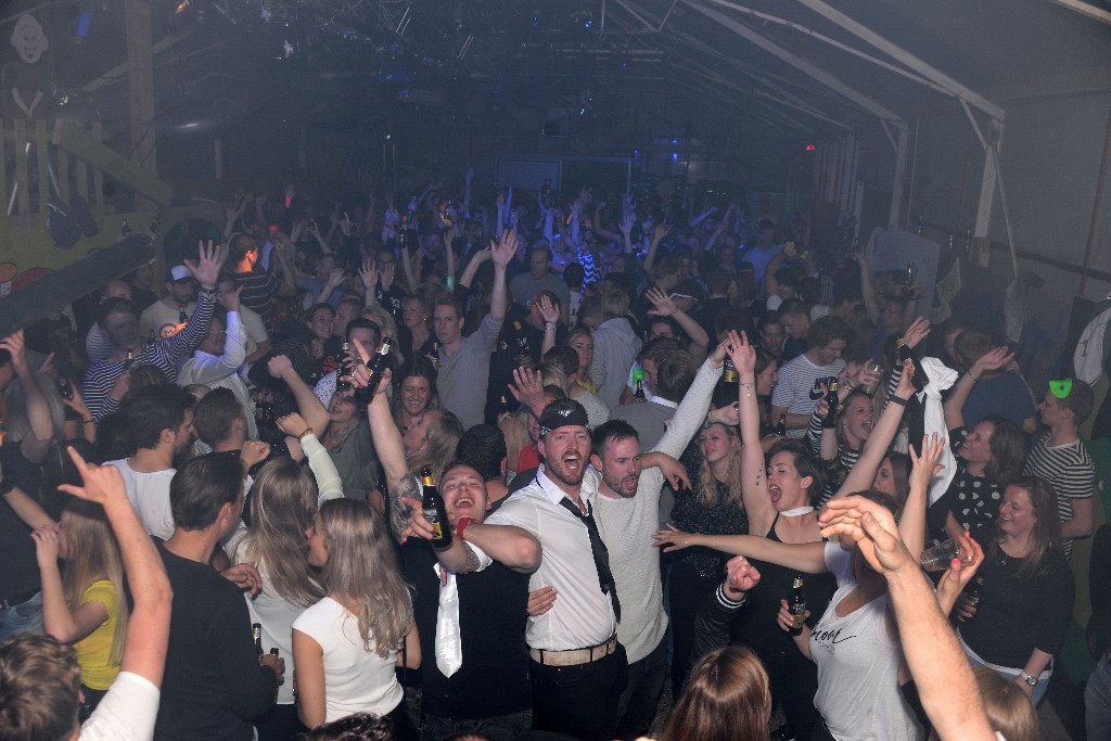 ../Images/Feest zonder naam 2019 149.jpg